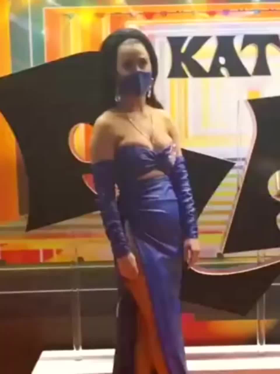 Katy Perry Slapping Her Tit - free porn video