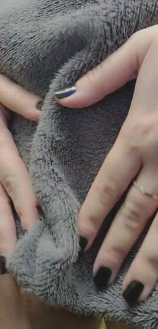 No shave November update 💁🏼‍♀️ you're still eating it right? 😏 - free porn video