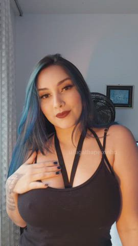 before you squirt your liquid in my pussy, i want you to play with my tits - free porn video
