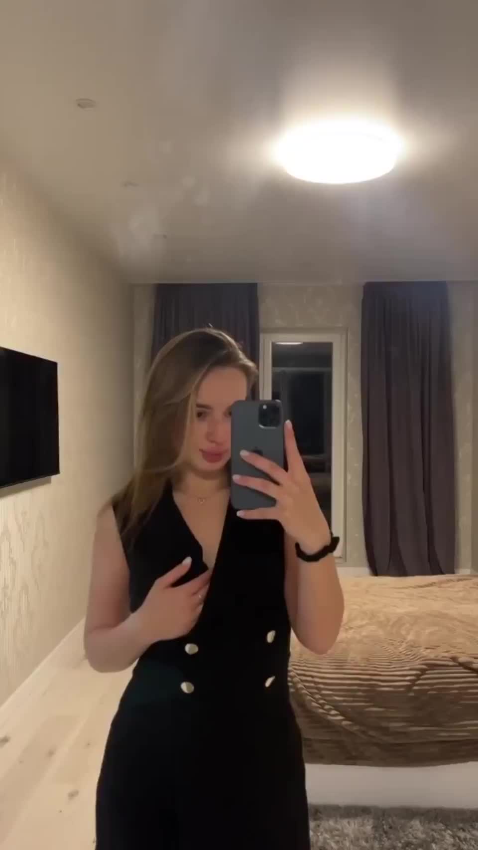 I like showing off for this sub at work - free porn video