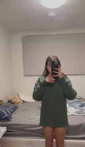 Showing my Australian tits 🥰 - free porn video