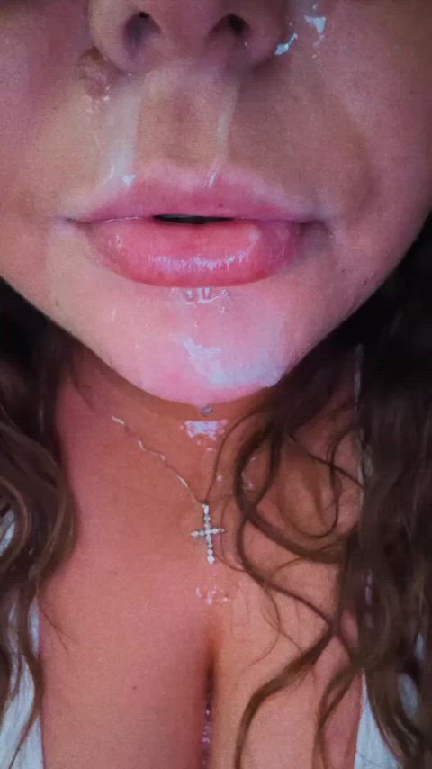 The BESTEST BIRTHDAY gift daddy has ever gotten me! - free porn video