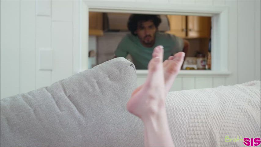 The threesome jiggle of Alex Coal & Molly Little - free porn video