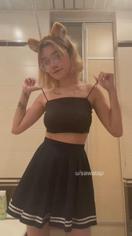 Let me tickle your nerves with this vid - free porn video