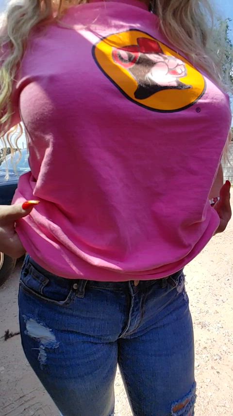 Bucee's shirt means I flash! - free porn video