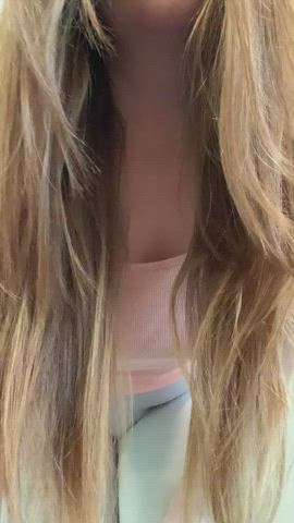 Love how this colour shows everything off 😏😈 - free porn video