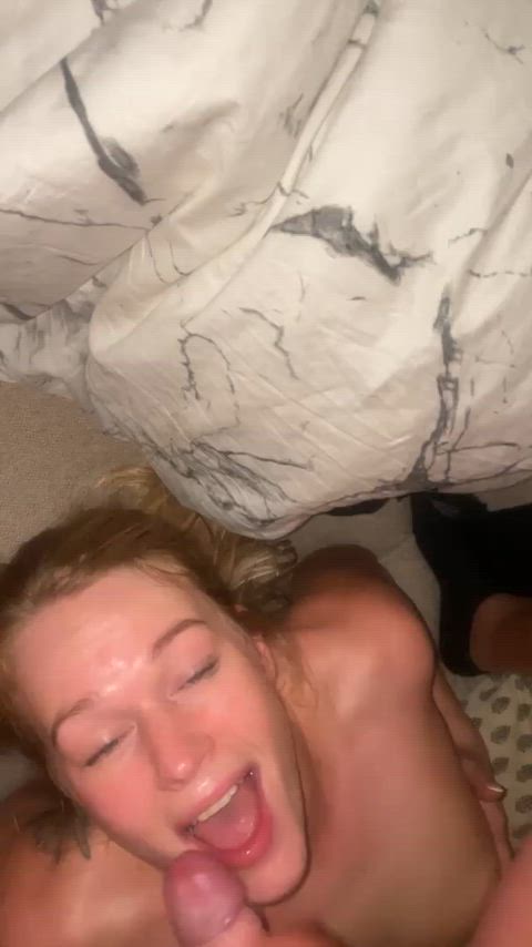 I'llalways take your load with a smile and cute giggle - free porn video