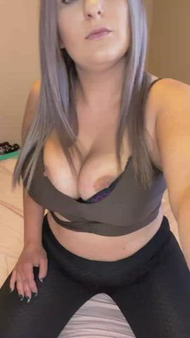 Can I grab a seat on your lap - free porn video