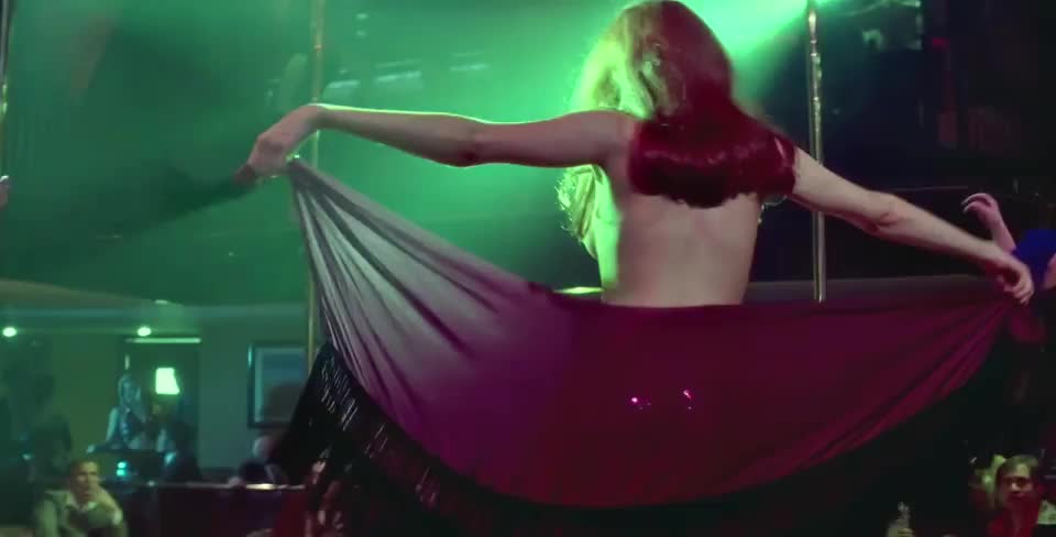 Birthday Babe: Penelope Ann Miller in Carlito's Way (1993) - free porn video
