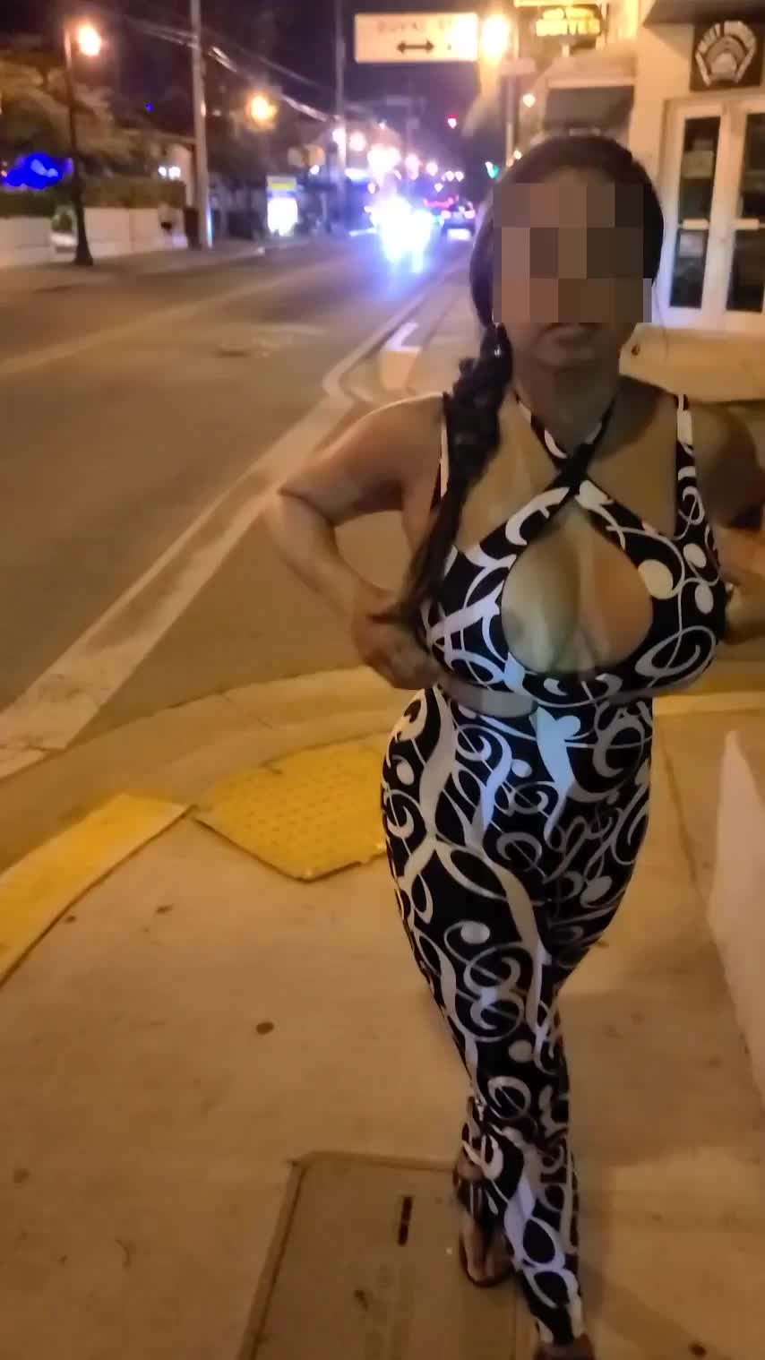 Curvy wife having a wardrobe malfunction on the sidewalk...Oops - free porn video