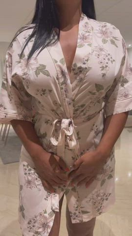 Momma has curves in all the right places 🙃 f42 - free porn video