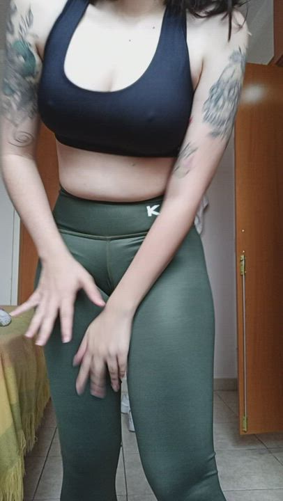 Here are my boobs once again 💕💦 - free porn video
