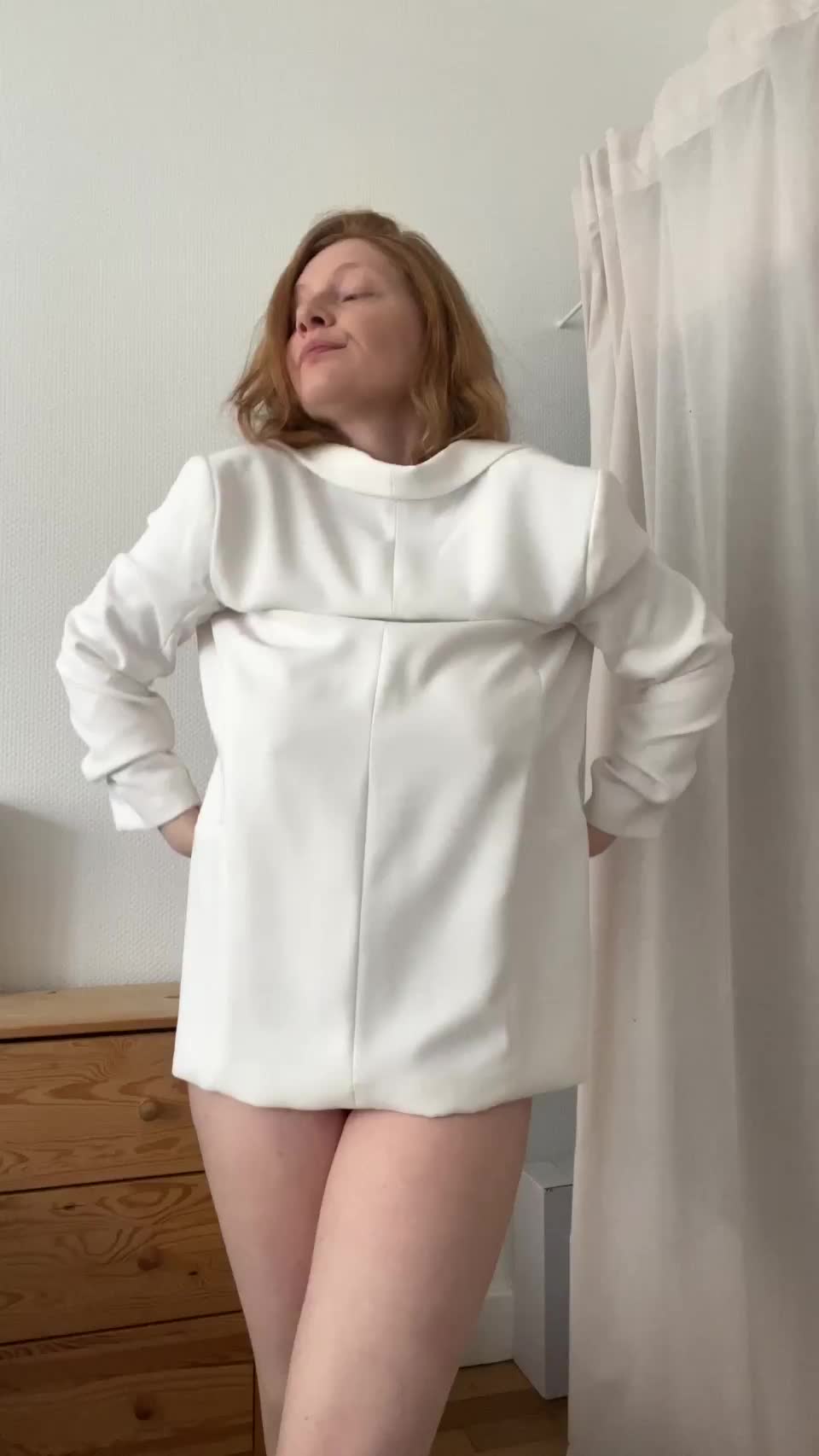 I had a silly fashion show before our breeding appointment and now I'm running late... - free porn video