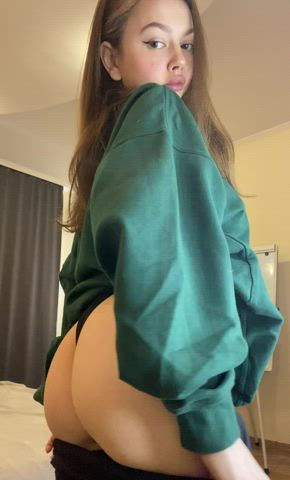 Would u slap that 18 year old ukrainian ass? - free porn video