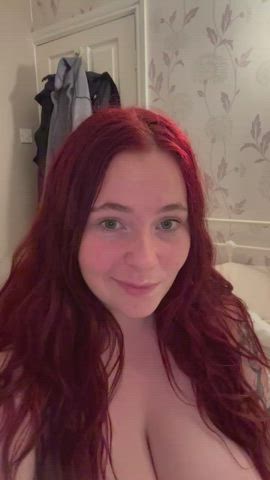 Girl next door looks with a dirty mind 😉 (20, British) - free porn video