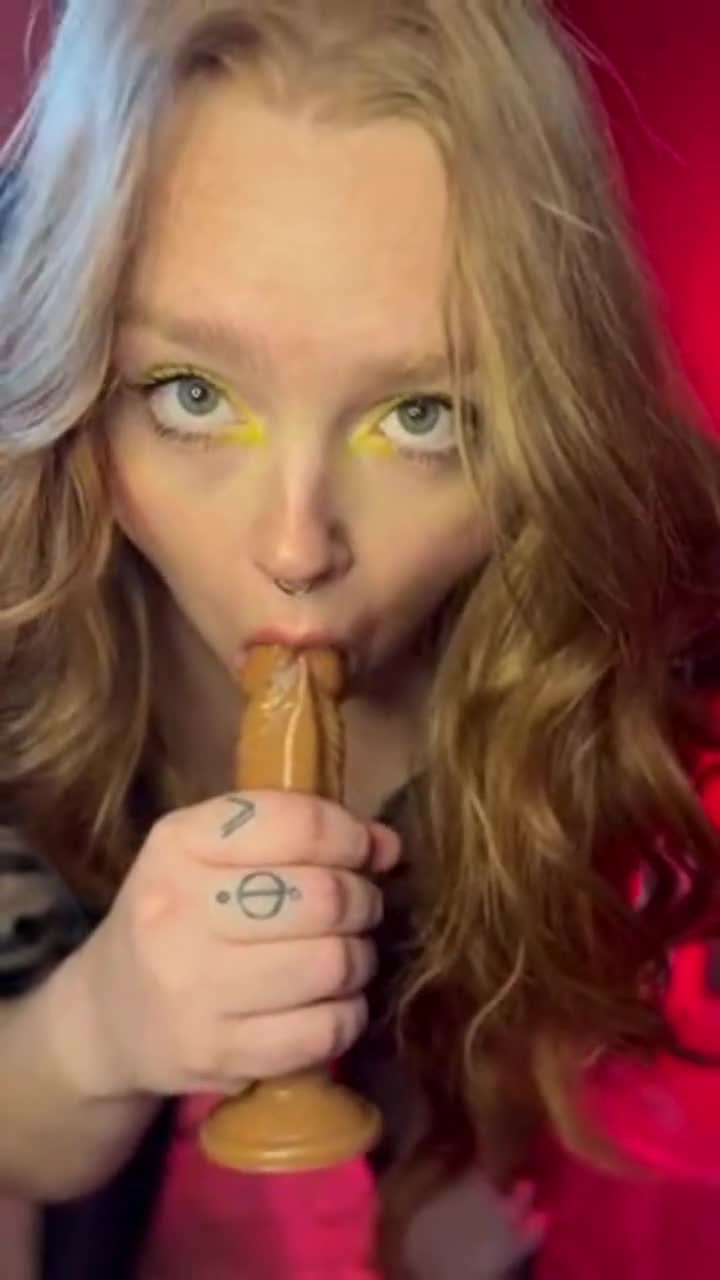 Eye contact while I lick you clean - free porn video