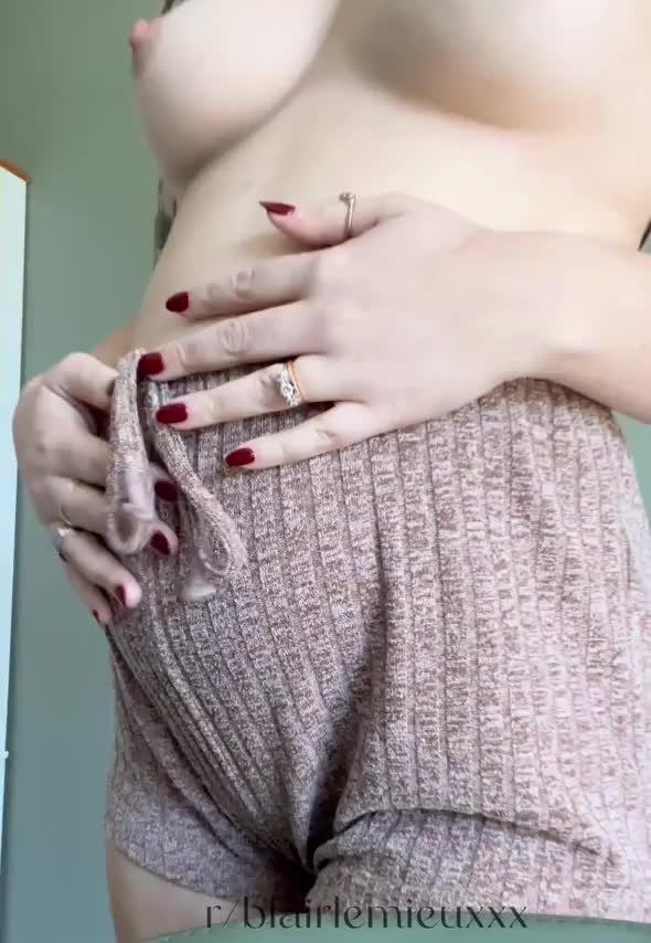 Pale, pregnant, and perky. I hope you enjoy. - free porn video