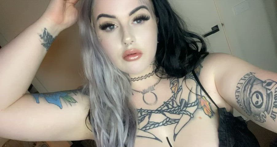 Tell me your deepest desires, check my profile to see more 😇 - free porn video