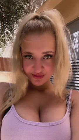 hope my neighbours didn't mind me doing dirty stuff in my parents garden.. but please don't tell my dad haha - free porn video