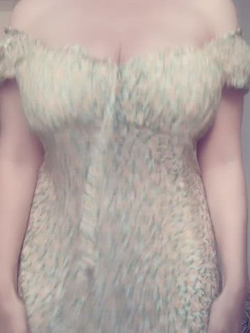 Let me bounce my tits whilst I ride you - free porn video