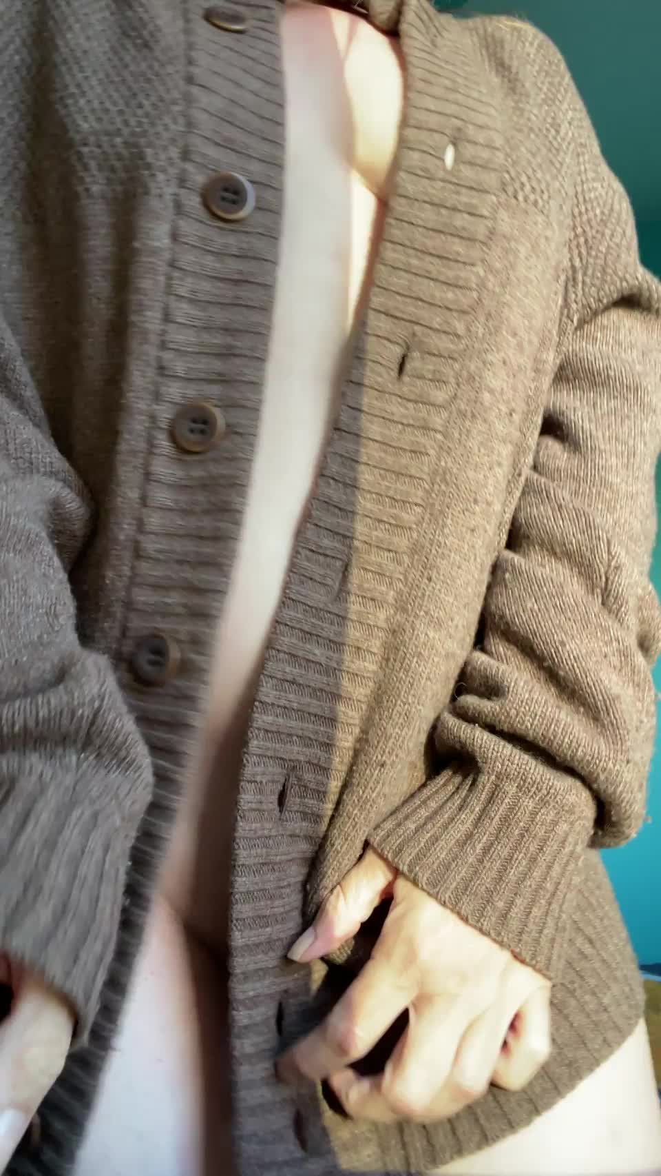 Hope you like big milf pussy for lunch - free porn video