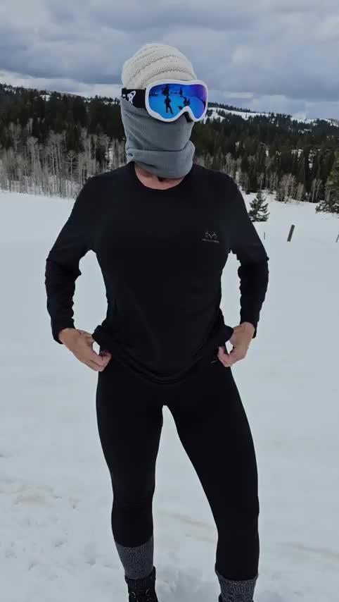Fun in the Snow ;) - free porn video