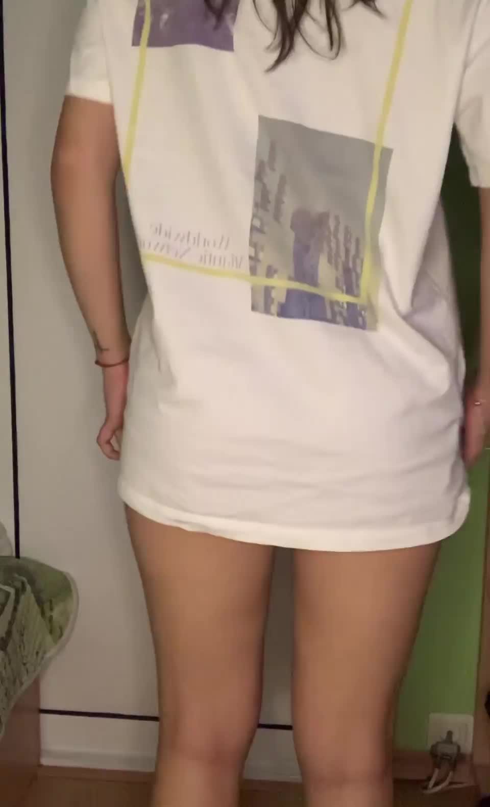 This ass is extra spankable - free porn video
