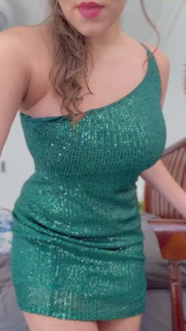 pre first-date boob bounce test... you think I passed? - free porn video
