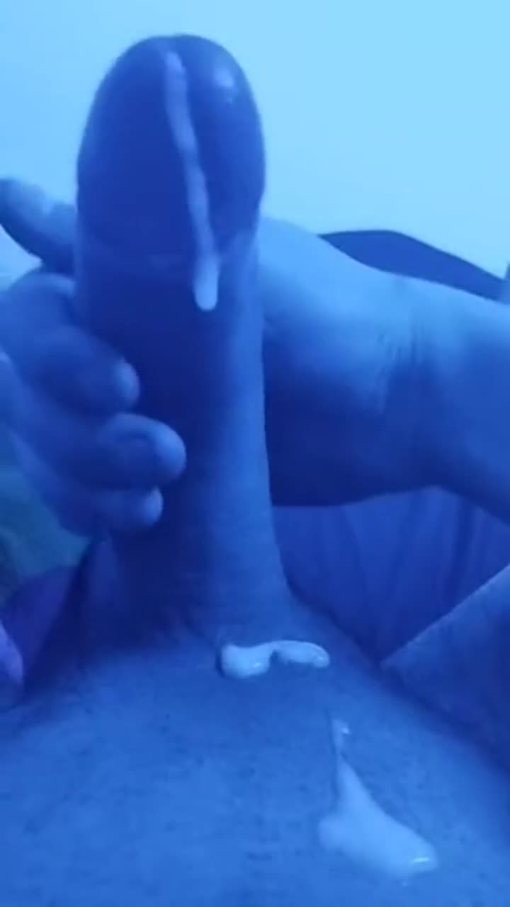 I love when my cum hops out my cock. D'you like that too? [OC] [25] - free porn video
