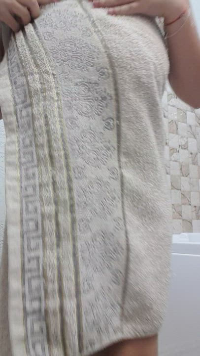 Ever fucked a teen just after shower ? - free porn video