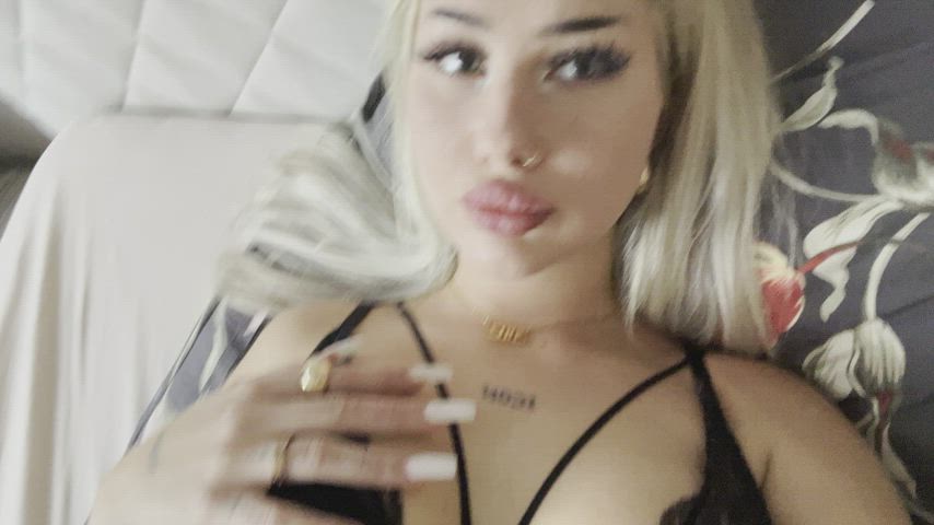 Kiss my face or my tits first? - free porn video