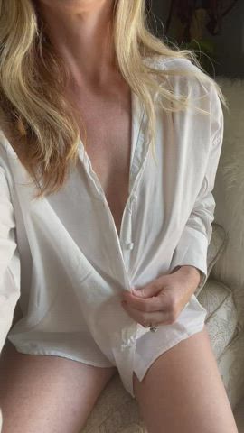 Hoping my pale skin and freckles give you a boner - free porn video