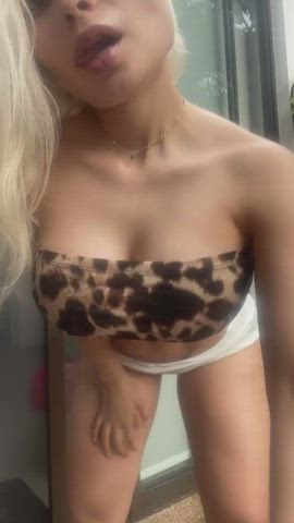 What do you think about fitness bimbos? - free porn video