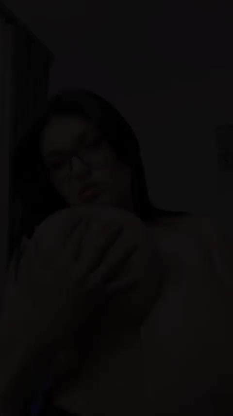 Lick, Suck, Squeeze, Repeat - free porn video
