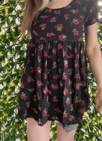 I’m looking forward to sundress and no panties season! - free porn video