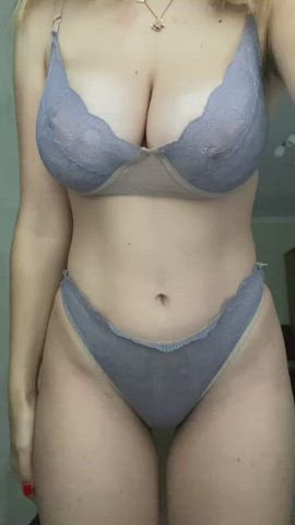 Small surprise for you (big🤭) - free porn video