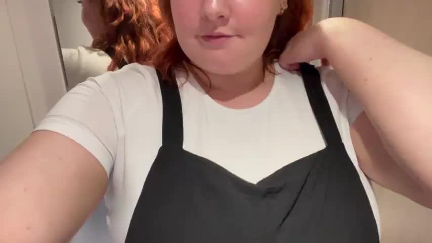 Extra bouncy G cups - free porn video