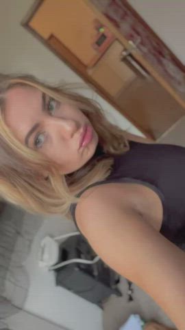 showing you my innie under my skirt is always fun - free porn video