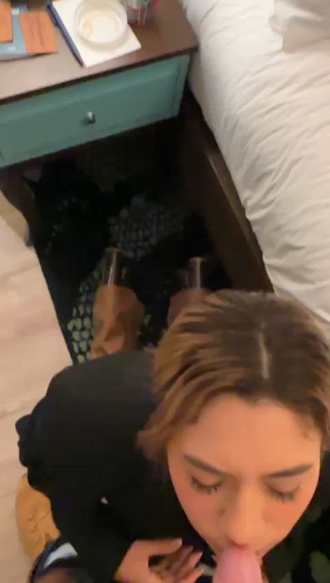 In my opinion, this is one of the best facials ever 🥵 - free porn video