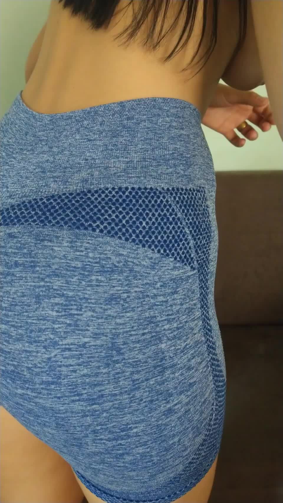 Big enough for you daddy? 😏🍑 - free porn video