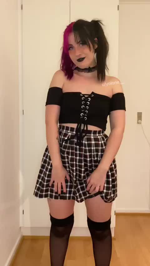 Skirt and no panties makes for easy access 😈 - free porn video