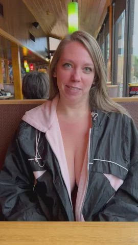 Hungry for my meal! [gif] - free porn video