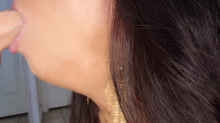 I wish it was your cock that I was giving sloppy deepthroat to - free porn video