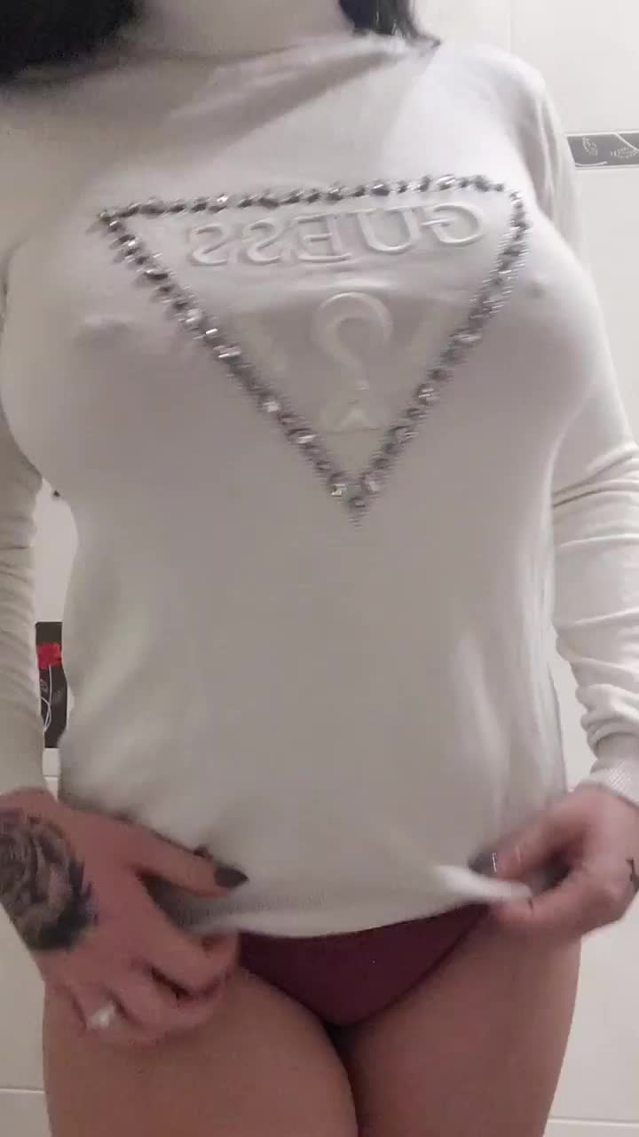 25, mid ass & regrettable tattoos… Dont be mean 🥺 - free porn video