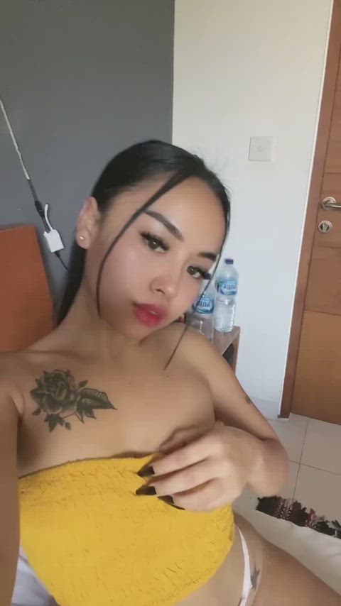 I really need someone to cum play with my horny body - free porn video