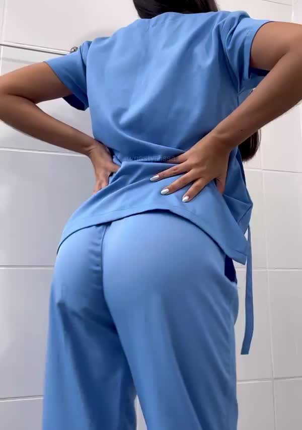 I would love flash my ass to my patients - free porn video