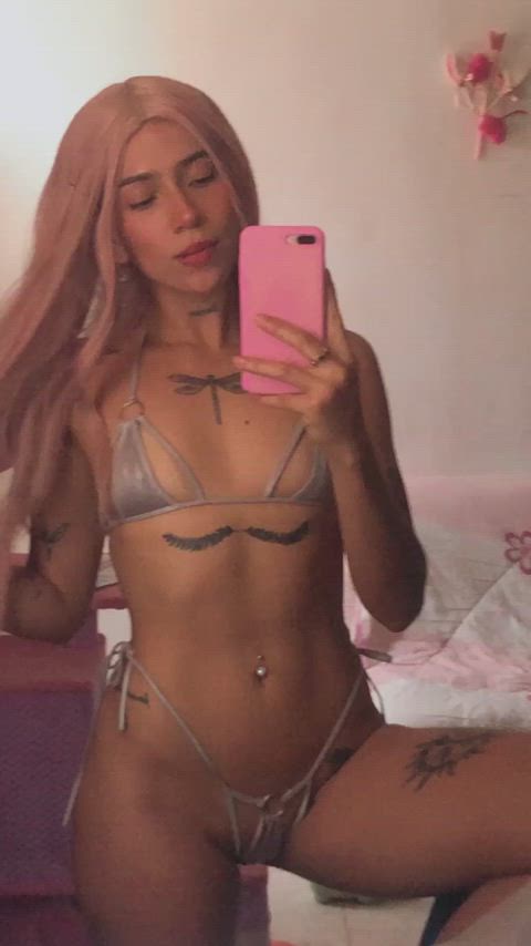 Hey! I'm Mia, 21 and always horny! - free porn video