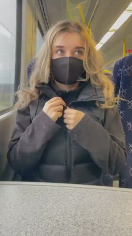 Who the hell is this?! Thanks in advance - free porn video