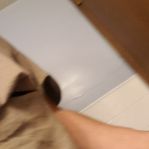 Edging to precum - free porn video