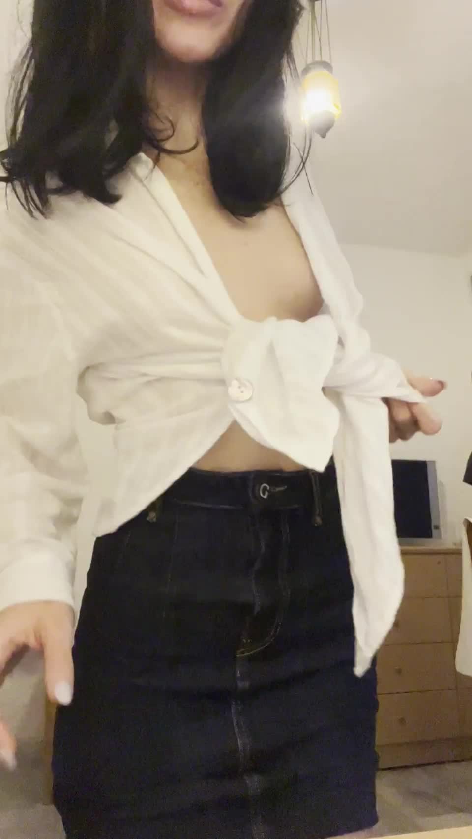 my petite body needs your sweet kisses - free porn video